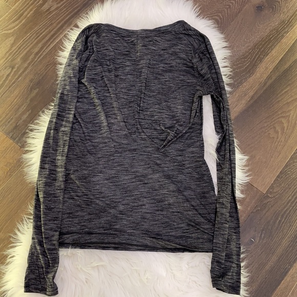 Lululemon & go Everywhere Long Sleeve - Picture 4 of 6